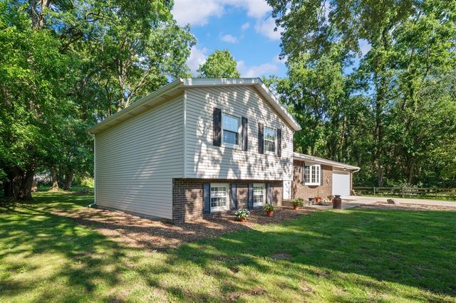 1523 Balmoral Lane, Niles, MI 49120