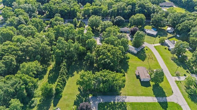 1523 Balmoral Lane, Niles, MI 49120