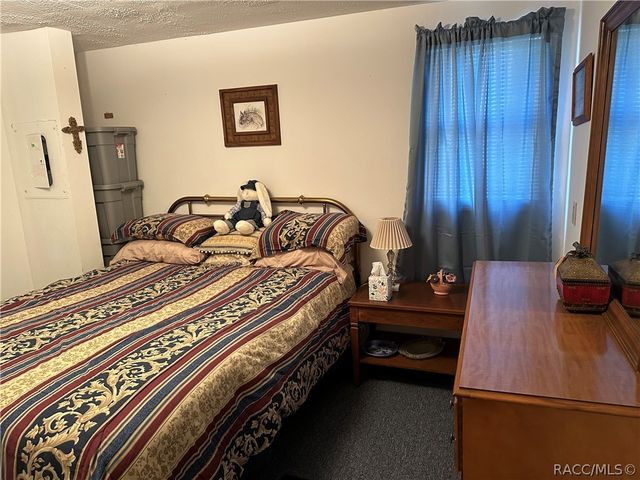 8015 W Fandango Court, Crystal River, FL 34428