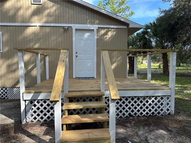 8015 W Fandango Court, Crystal River, FL 34428