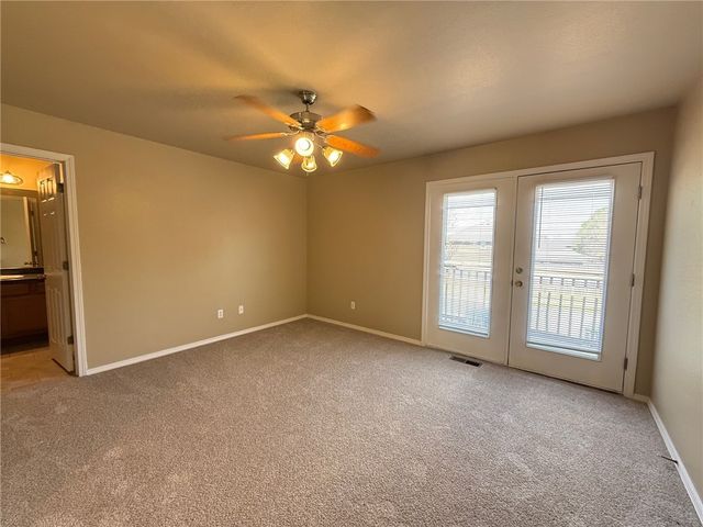 2151 W Skyler Drive, Fayetteville, AR 72704