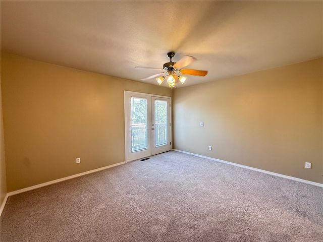 2151 W Skyler Drive, Fayetteville, AR 72704