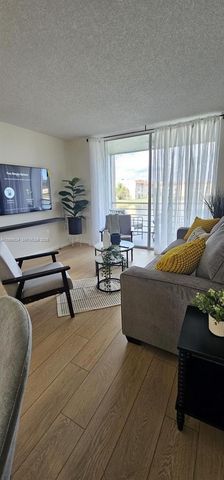 2801 N Pine Island Rd 207, Sunrise, FL 33322