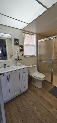 2801 N Pine Island Rd 207, Sunrise, FL 33322