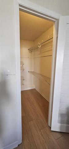 2801 N Pine Island Rd 207, Sunrise, FL 33322