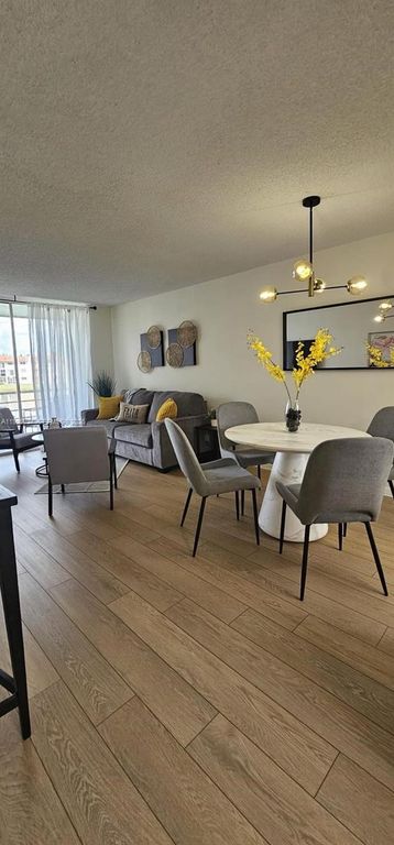 2801 N Pine Island Rd 207, Sunrise, FL 33322