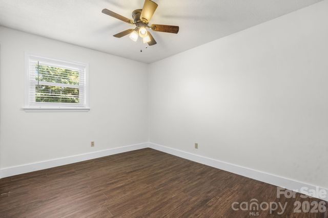 55 Hillsdale Lane, Taylorsville, NC 28681