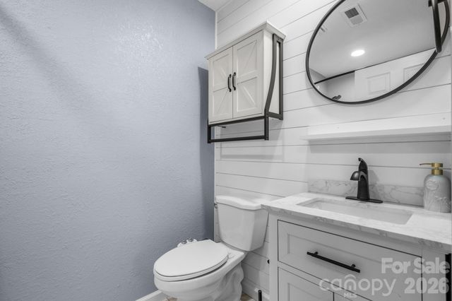 55 Hillsdale Lane, Taylorsville, NC 28681