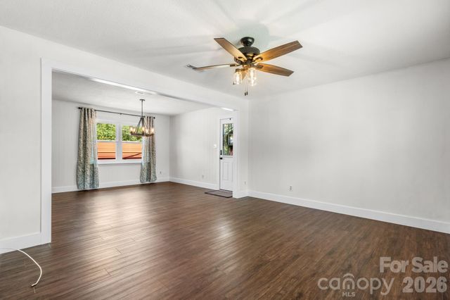55 Hillsdale Lane, Taylorsville, NC 28681