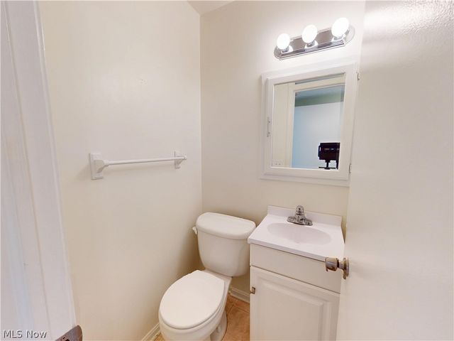 4792 Geraldine Road, Richmond Heights, OH 44143
