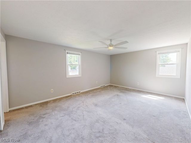 4792 Geraldine Road, Richmond Heights, OH 44143