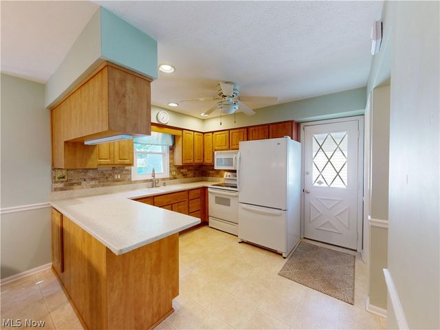 4792 Geraldine Road, Richmond Heights, OH 44143