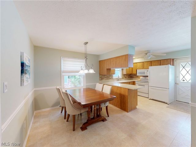 4792 Geraldine Road, Richmond Heights, OH 44143