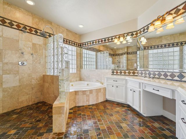 1951 W Clay Street, Houston, TX 77019