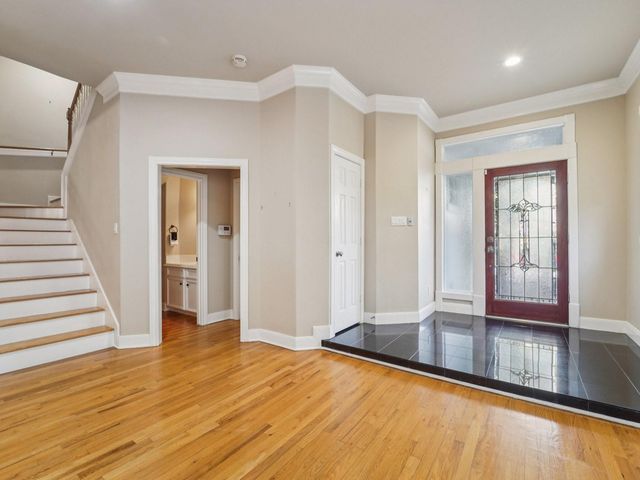 1951 W Clay Street, Houston, TX 77019