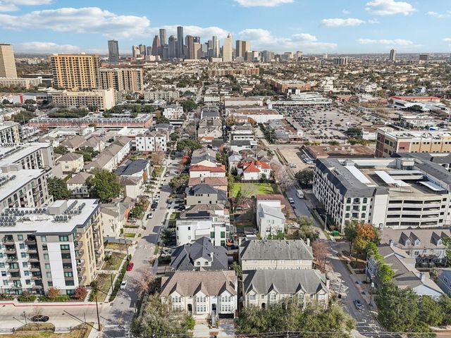 1951 W Clay Street, Houston, TX 77019