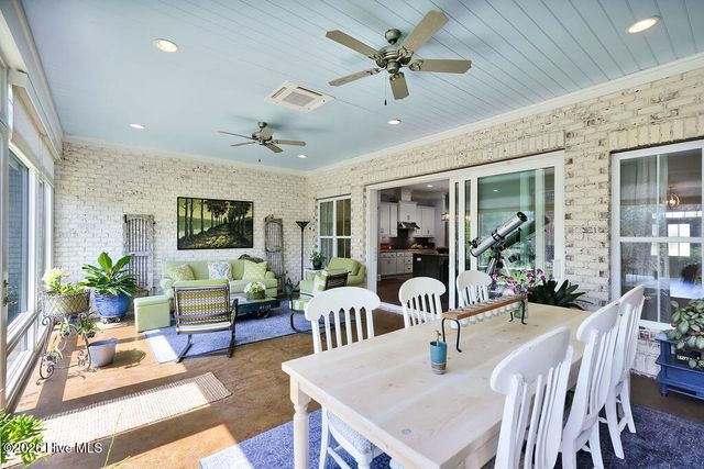 1222 Cross Water Circle, Leland, NC 28451