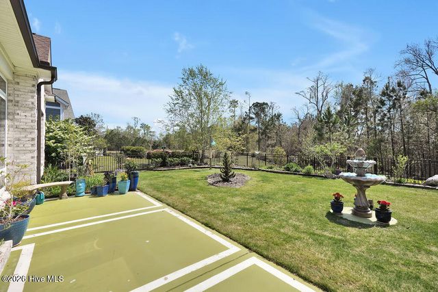 1222 Cross Water Circle, Leland, NC 28451