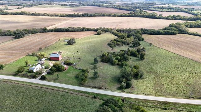 18003 159 Highway, Horton, KS 66439