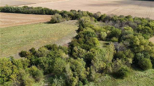 18003 159 Highway, Horton, KS 66439