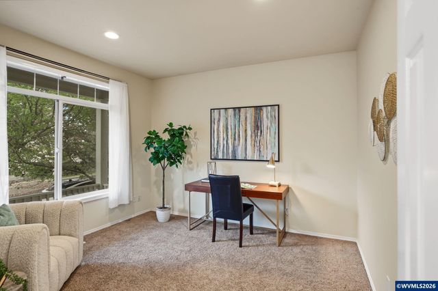6298 SW Chestnut Dr, Corvallis, OR 97333