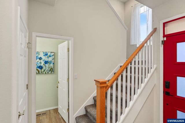 6298 SW Chestnut Dr, Corvallis, OR 97333