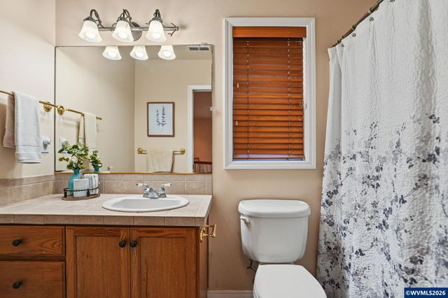 6298 SW Chestnut Dr, Corvallis, OR 97333