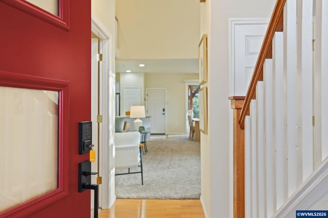 6298 SW Chestnut Dr, Corvallis, OR 97333