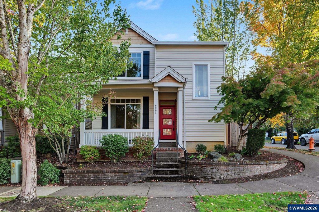 6298 SW Chestnut Dr, Corvallis, OR 97333