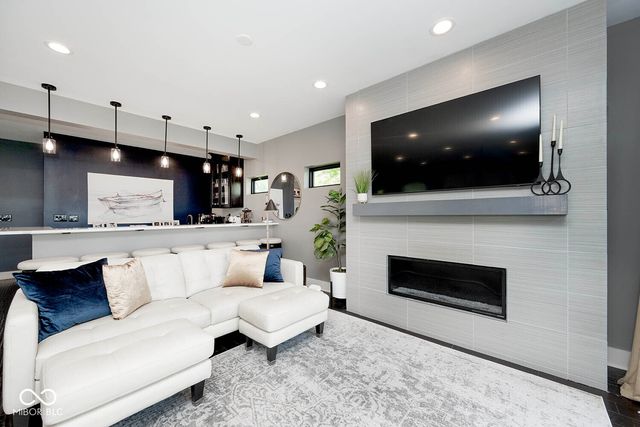 1160 Nantucket Drive, Cicero, IN 46034
