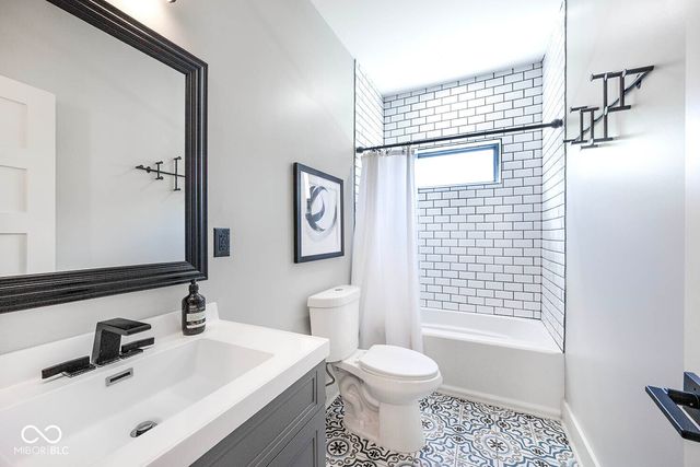 1160 Nantucket Drive, Cicero, IN 46034