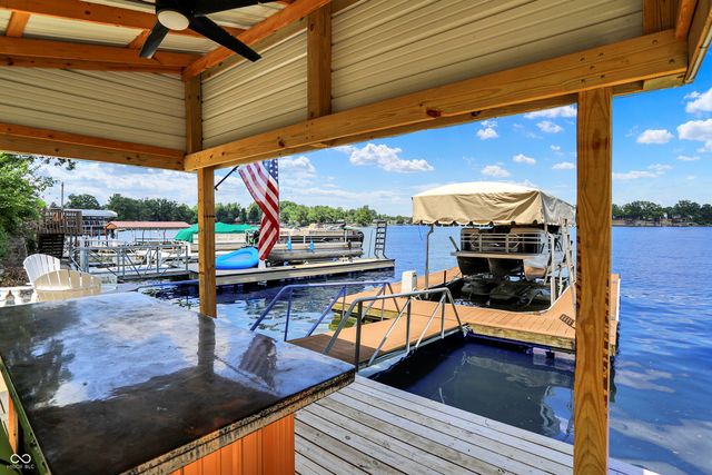 1160 Nantucket Drive, Cicero, IN 46034