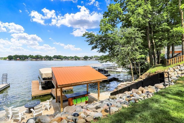 1160 Nantucket Drive, Cicero, IN 46034