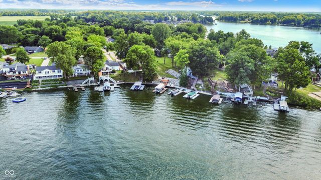 1160 Nantucket Drive, Cicero, IN 46034