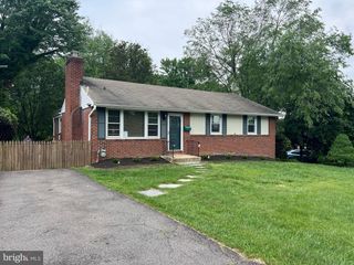 4108 ORCHARD DR, Fairfax, VA 22032