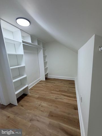 402 GROVE AVE, Wilmington, DE 19809