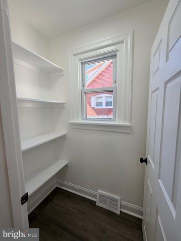 402 GROVE AVE, Wilmington, DE 19809