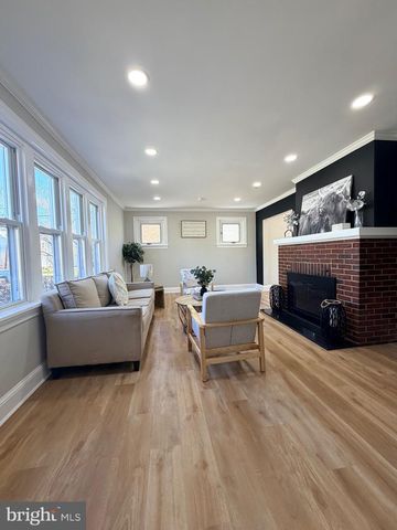 402 GROVE AVE, Wilmington, DE 19809