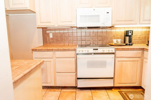 2363 40th #21, Longview, WA 98632