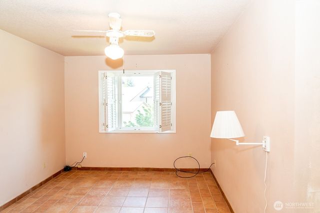 2363 40th #21, Longview, WA 98632