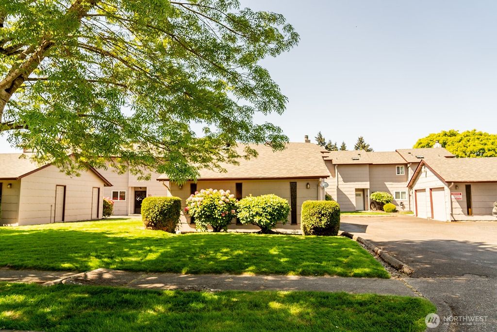 2363 40th #21, Longview, WA 98632