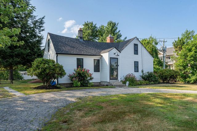73 Fordway Extension, Derry, NH 03038