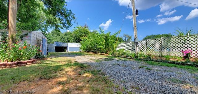 937 W Elm Boulevard, Van Buren, AR 72956