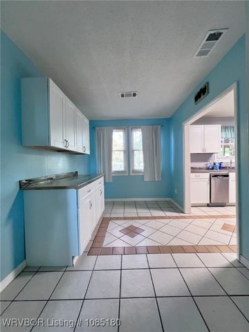 937 W Elm Boulevard, Van Buren, AR 72956