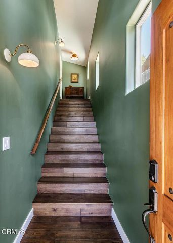 2537 Crestmoore Place, Los Angeles, CA 90065