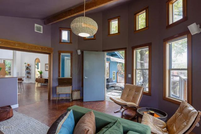 2537 Crestmoore Place, Los Angeles, CA 90065