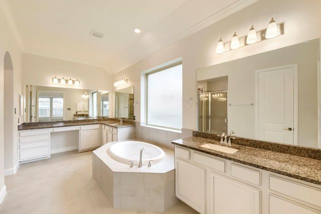 6726 Wellbrook Falls Lane, Katy, TX 77493