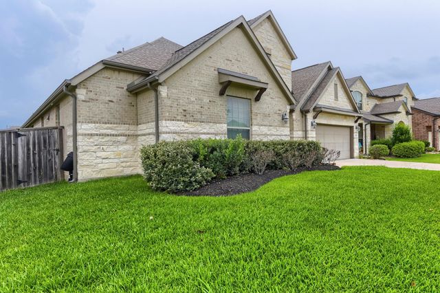 6726 Wellbrook Falls Lane, Katy, TX 77493