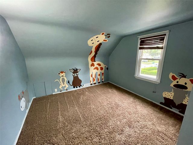 612 ZEPHYR Avenue, Millcreek, PA 16505