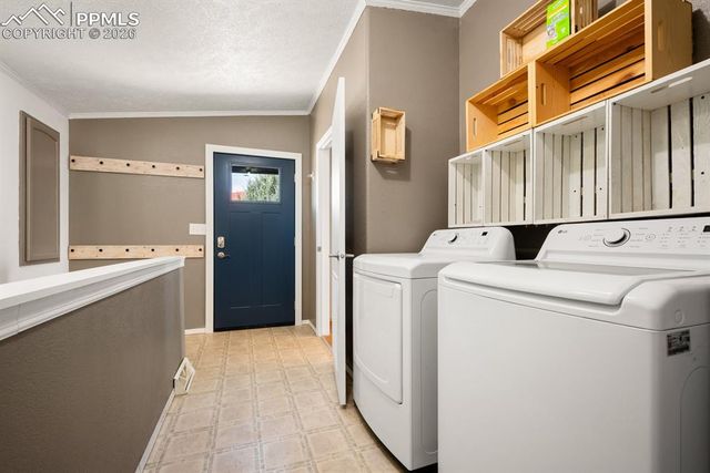 6289 Galbreth Road, Pueblo, CO 81005